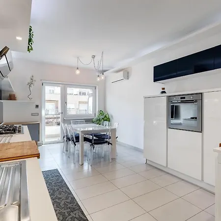 Joice Luxury Apartment *
