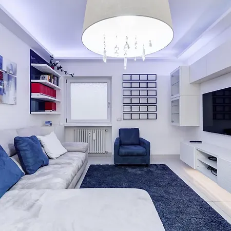 Joice Luxury * Rome